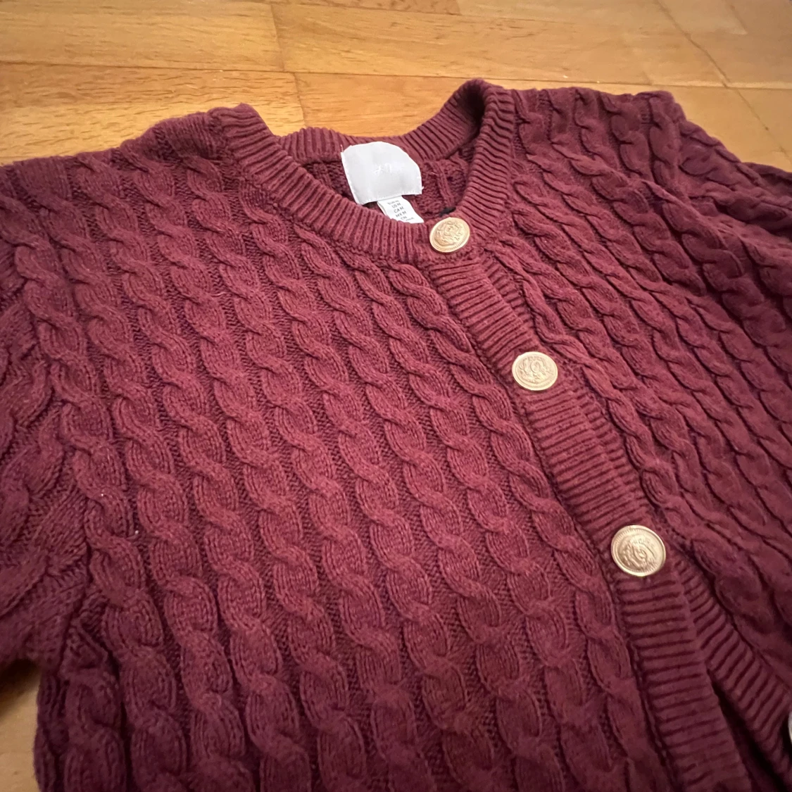 Vinröd kofta från H&M - 1