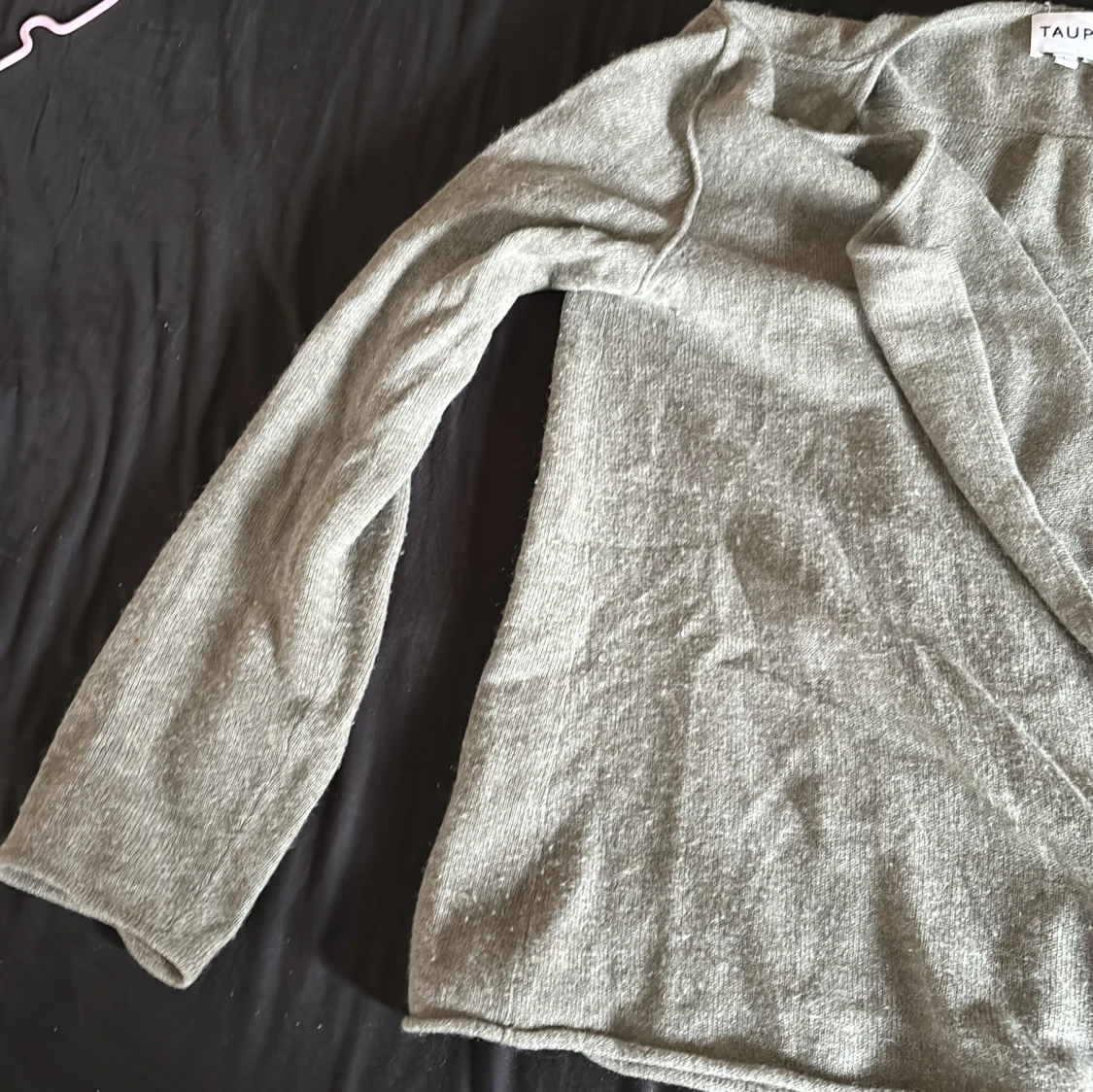 Grå kashmirtröja från TAUP - 92