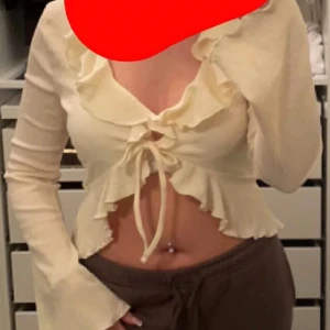 Gina topp - Används ej🥰 ser helt ny ut. Lånad bild!