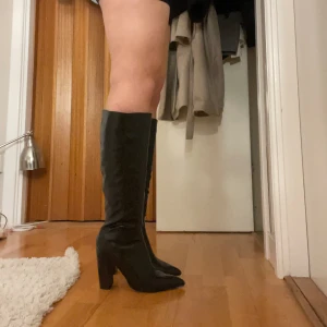 Skinn boots  - Har används endast en gång Väldigt snygga🫶🏻