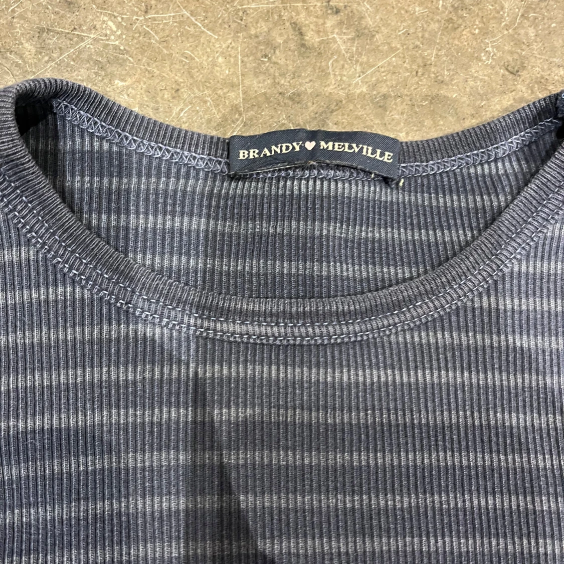  Randig tröja från Brandy Melville - 2