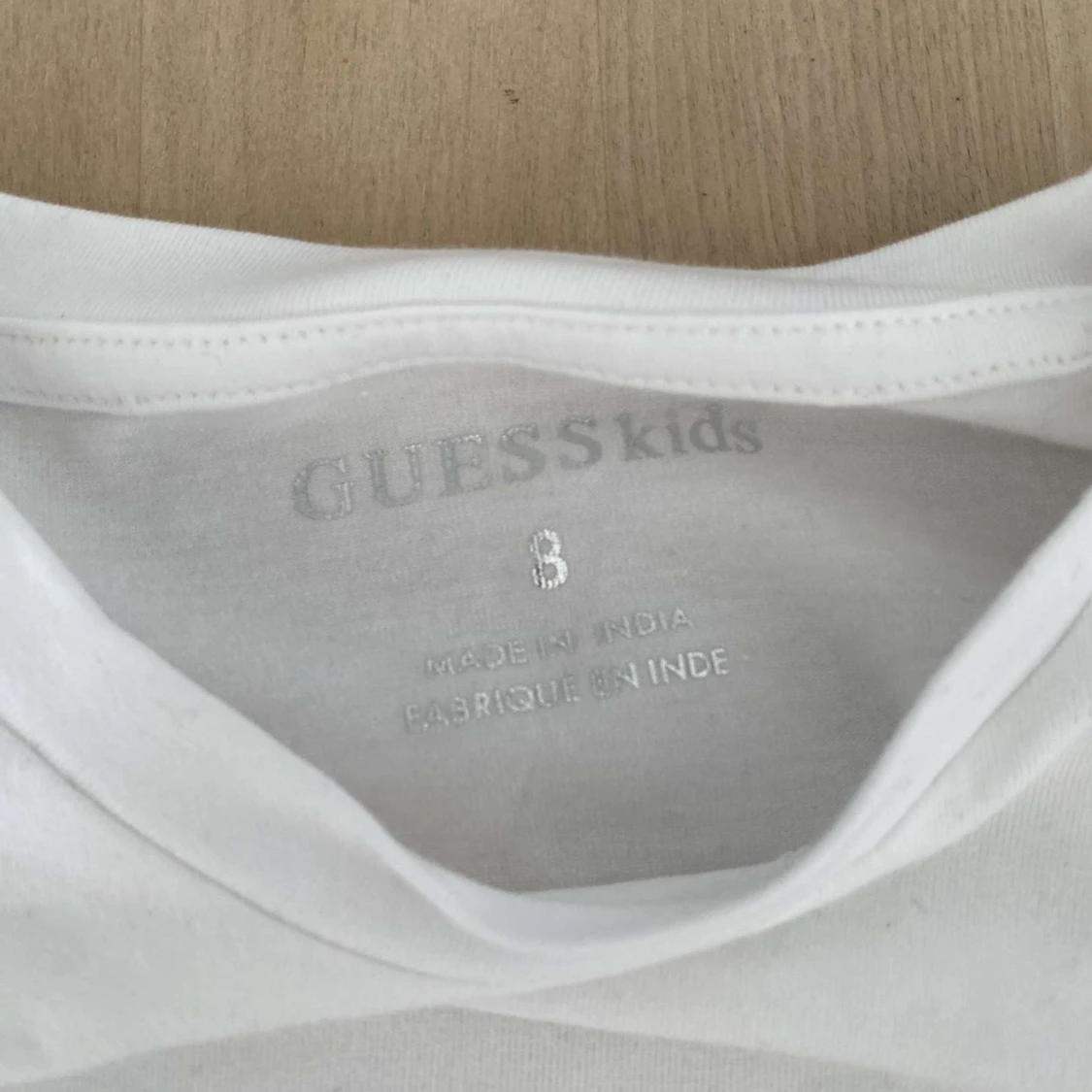 Vit långärmad tröja från Guess Kids - 1