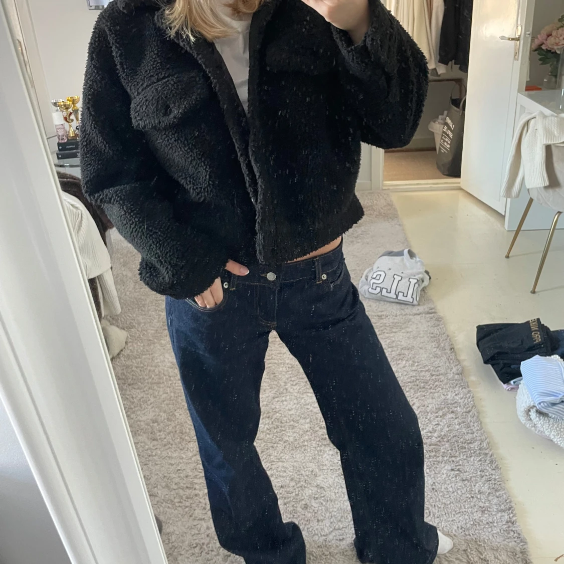 Svart teddyjacka från Dr. Denim