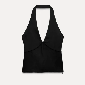 Slut såld topp - Prislapp kvar från Zara helt slut såld!