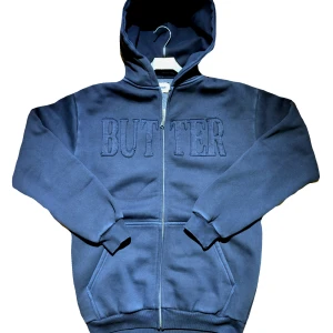 Ny Junkyard Butter Zip-up (Med tag) - Sitter som M. 1399kr nypris. (50%) Off.