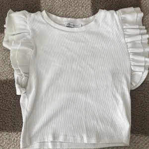Vit tröja från Zara - Srorlek: M
