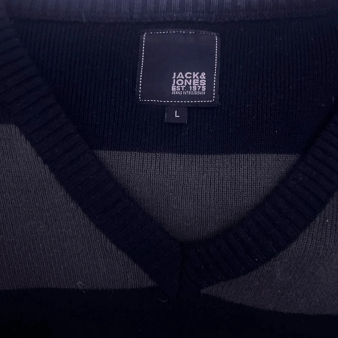 Randig tröja från Jack & Jones - 1