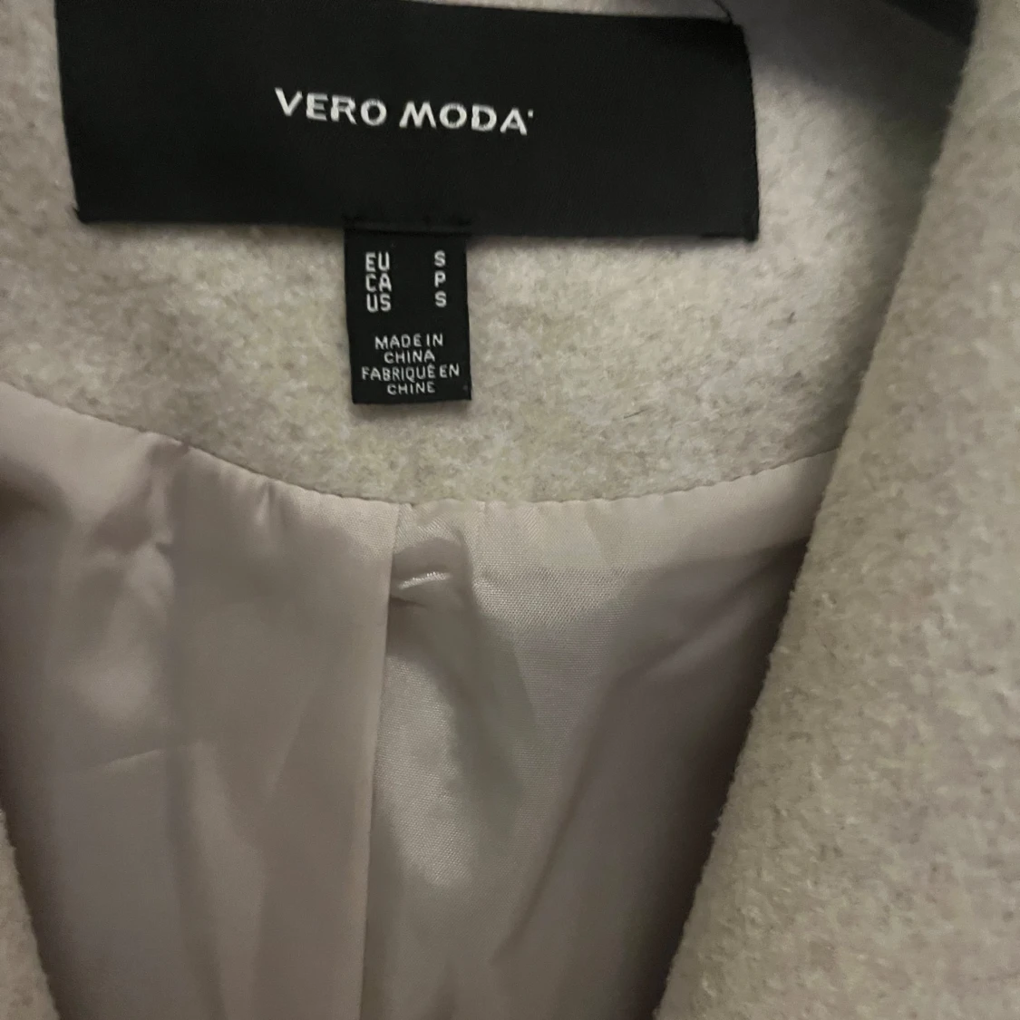 Beige kappa från Vero Moda - 1