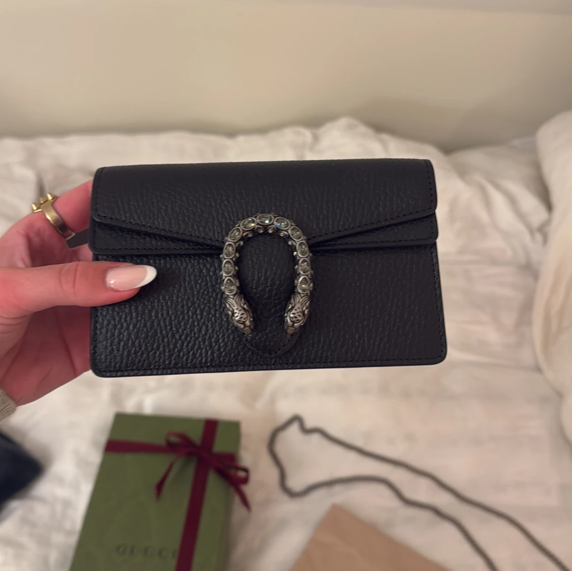 Svart väska från Gucci - 3