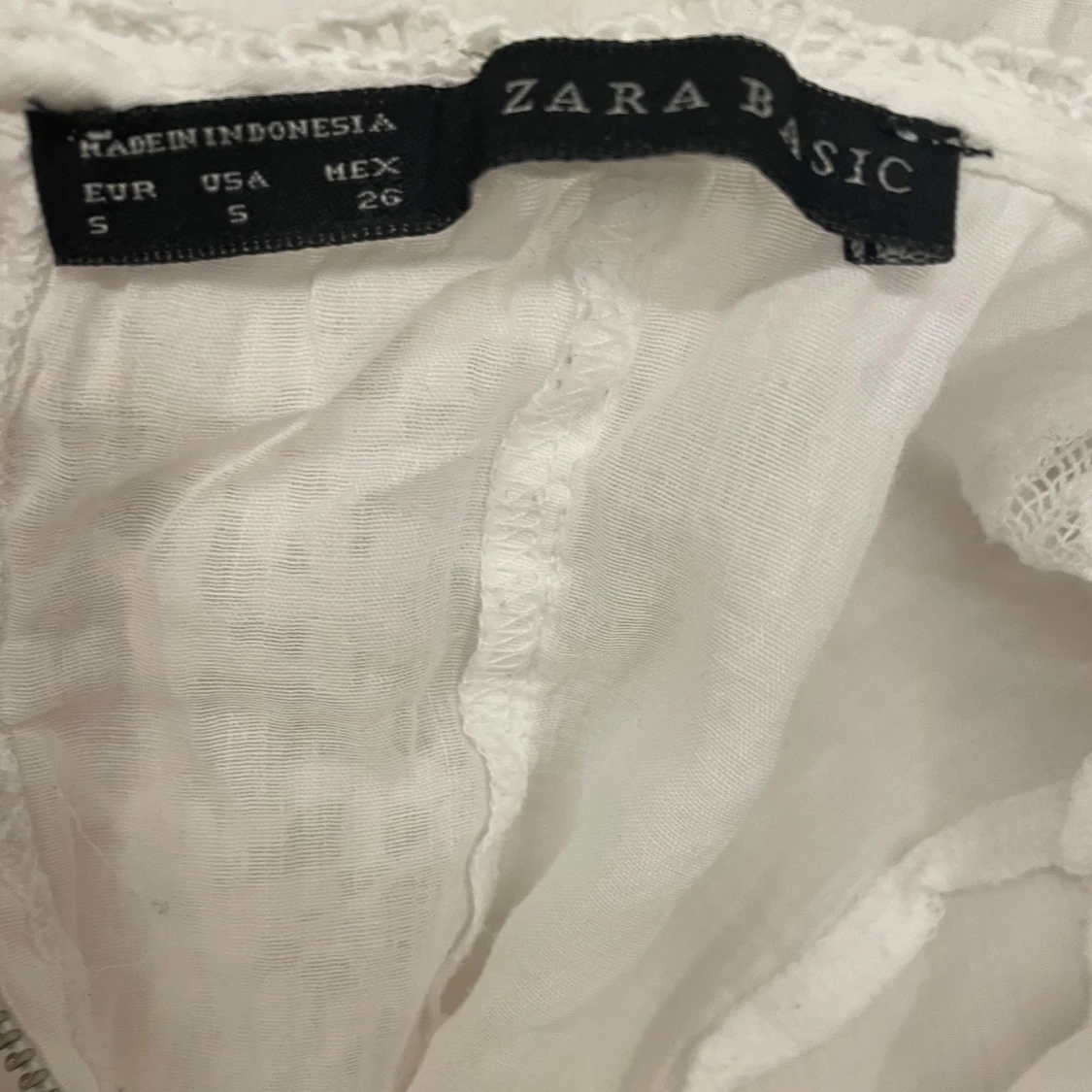 Vit blus från Zara  - 3