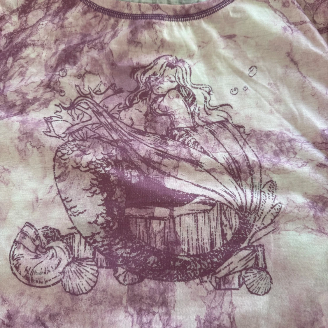 Lila mönstrad topp från Shein - 90