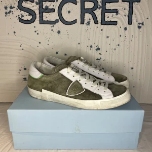 Philippe Model  - Size 43 Box finns 