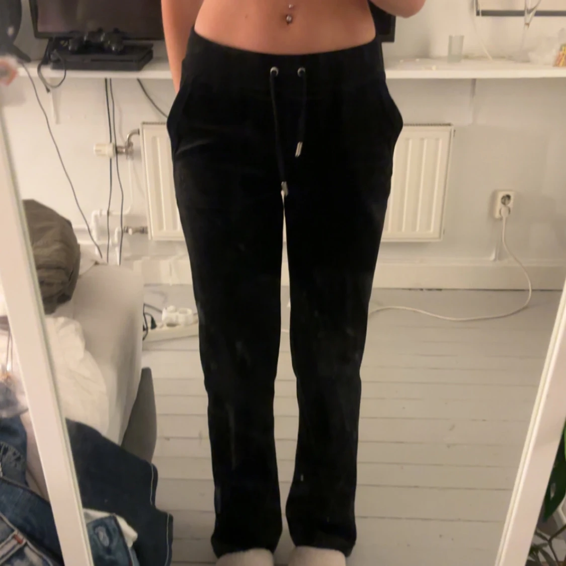 Svarta mjukisbyxor från Juicy Couture - 90