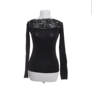 Spetstopp - Jättegullig spetstopp som tyvärr inte passade mig därför har jag inga bilder på 💕