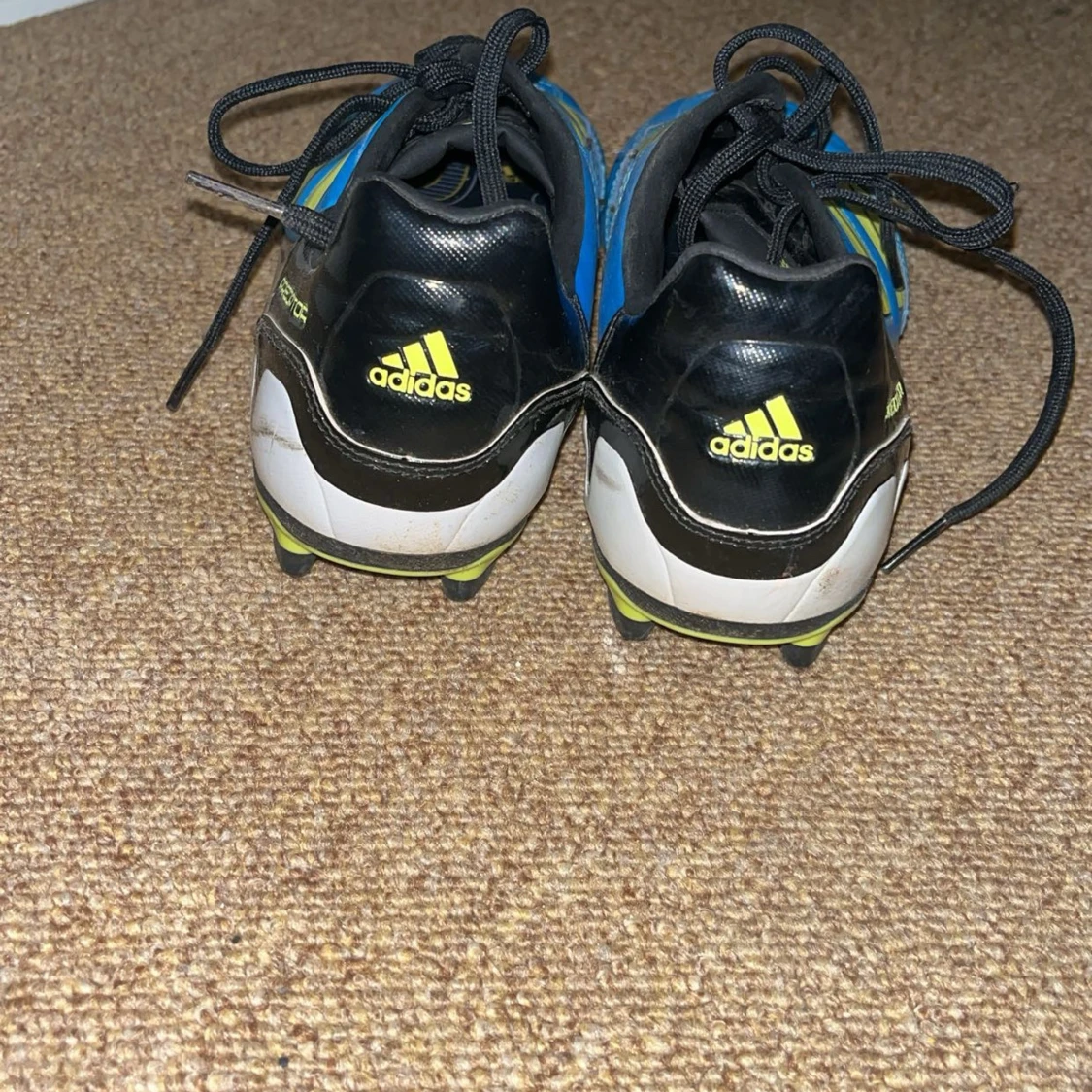 Adidas Predator fotbollsskor - 92