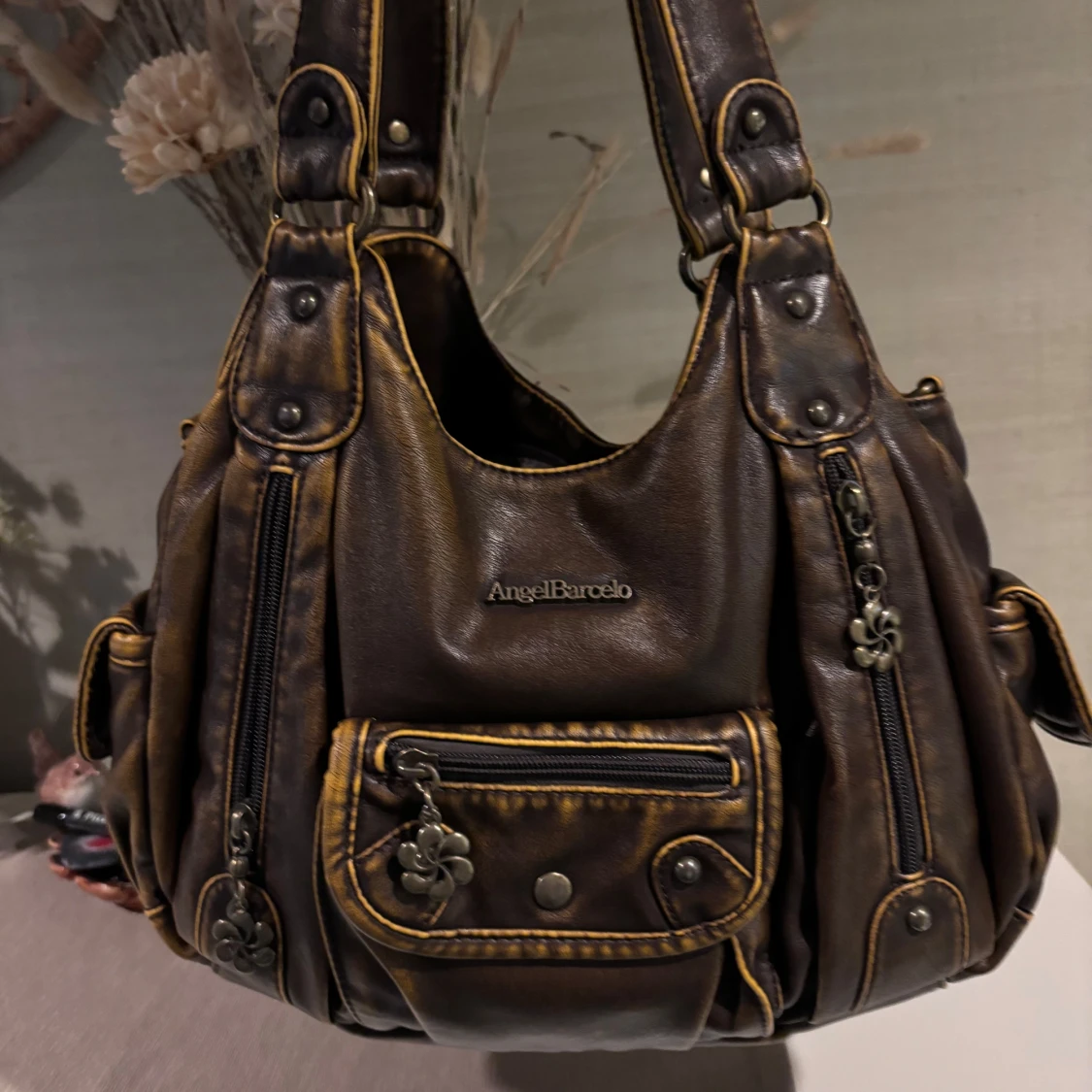 Unik brun väska  - 92