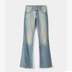 Low waist jeans  - Jätte fina jeans sitter super fint. Super bra skick inga konstigheter
