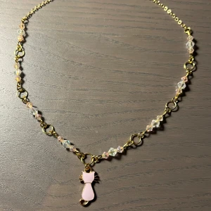 Pink cat necklace  - Handmade cat necklace.🎀
