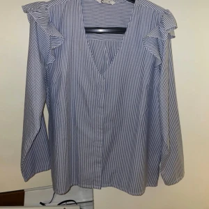 Fin topp - Fin topp från Cubus strl M