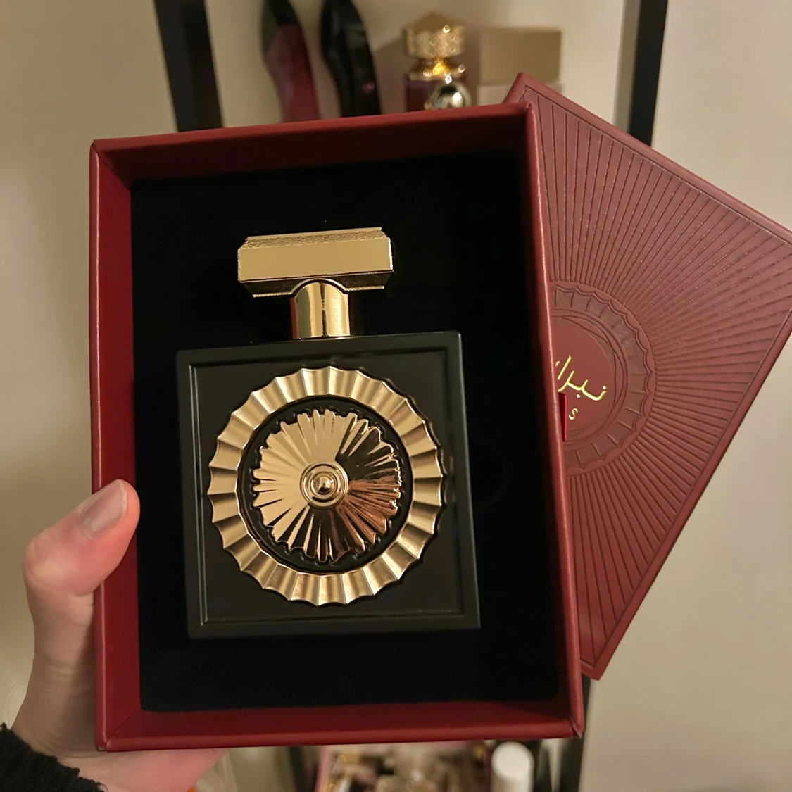 Nebras Parfym från Lattafa