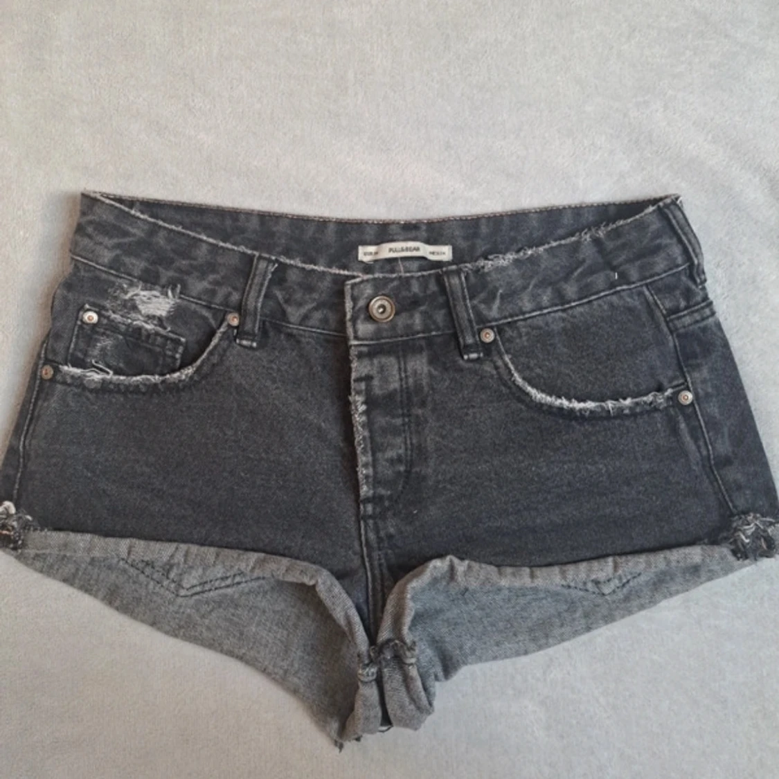 Svarta jeansshorts från Pull&Bear - 1