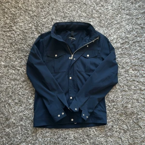 J Lindberg field jacka  - J Lindberg field jacka | skick 9,9/10 | strl M | nypris 4000+ | mitt pris 1899 