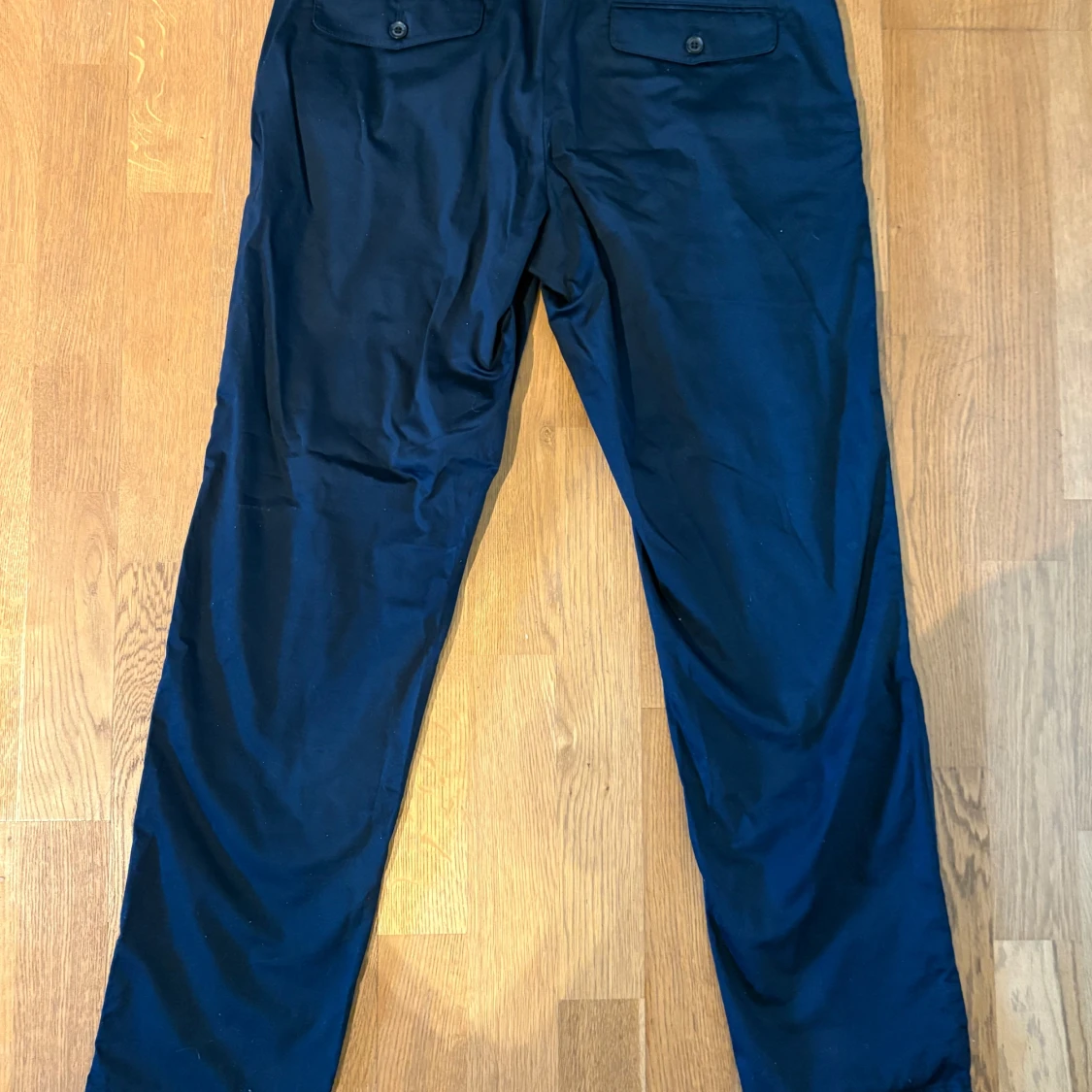 Helt nya Mörkblå byxor från J. Lindeberg - 1