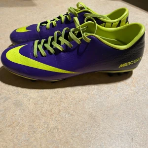 Nike mercurial fotbollsskor - Nike mercurial victory IV  storlek 42  sko från 2013 så ganska rare