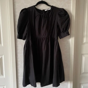 Klänning  - Superfint skick