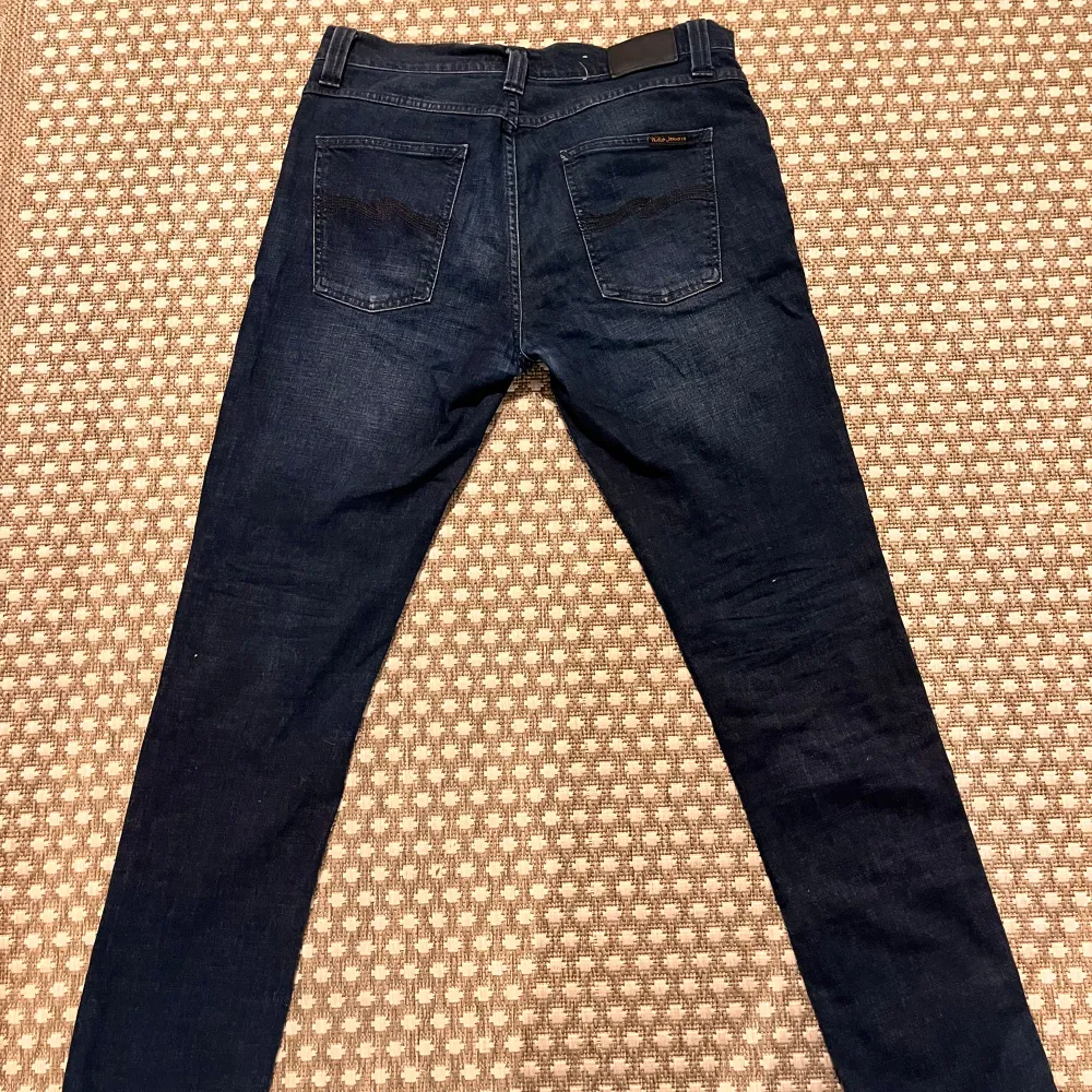 Nudie jeans ”Lean Dean” | Skick 8/10 | nypris ca 1500 mitt pris 499 | dm vid frågor och funderingar | . Jeans & Byxor.