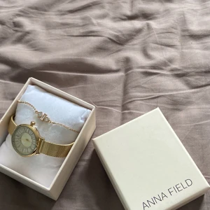 Anna field klocka - Helt ny och oanvänd 