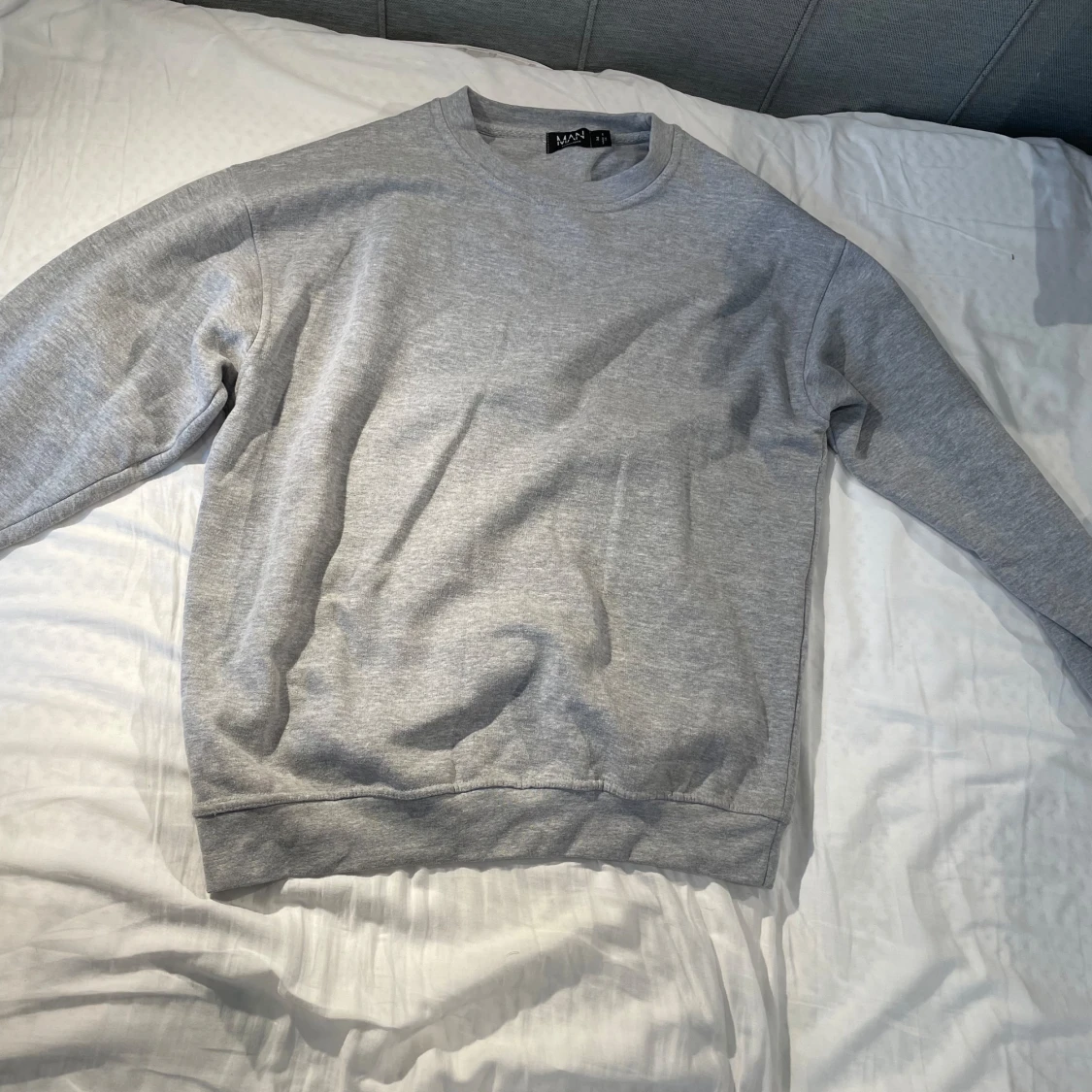 Grå oversized boxy sweatshirt 
