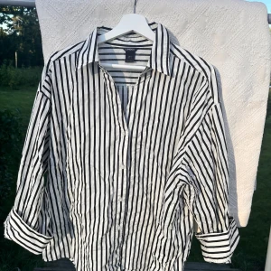 Randig skjorta - Randig skjorta 100% bomull