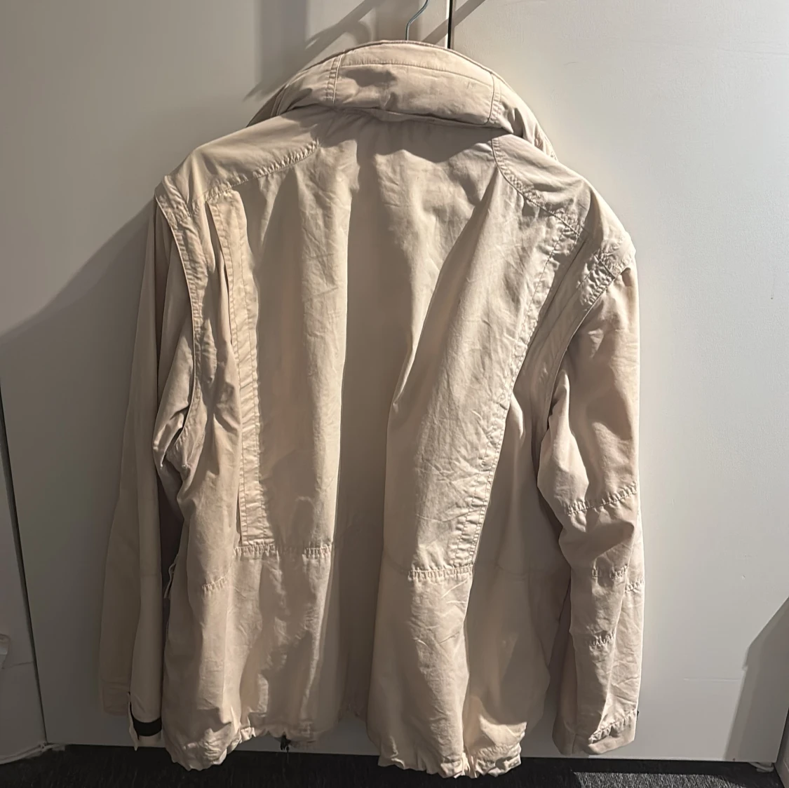 Beige fieldjacka - 91