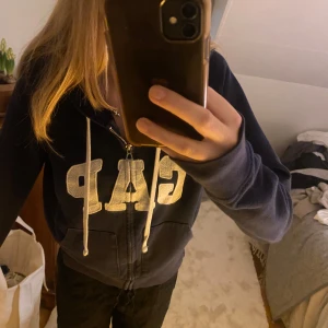 GAP hoodie - Hoodie från GAP