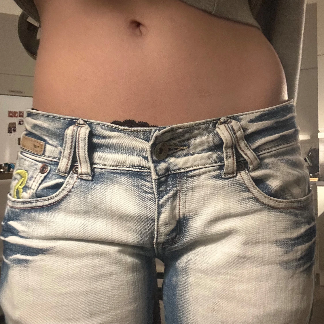 Lågmidjade jeans med Brasilien-tema - 92