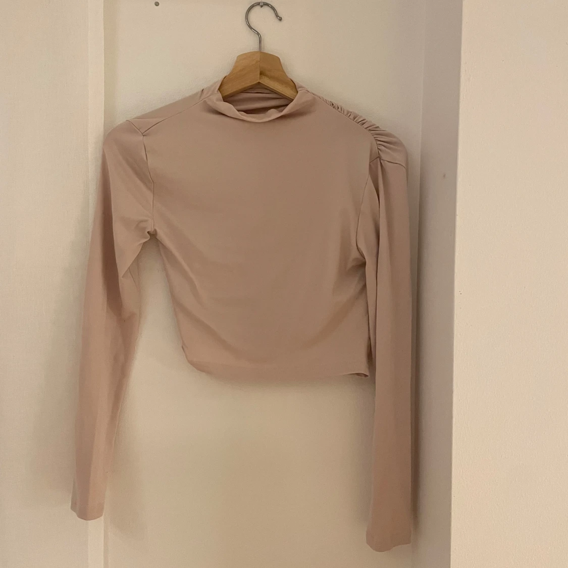 Beige långärmad topp - 90