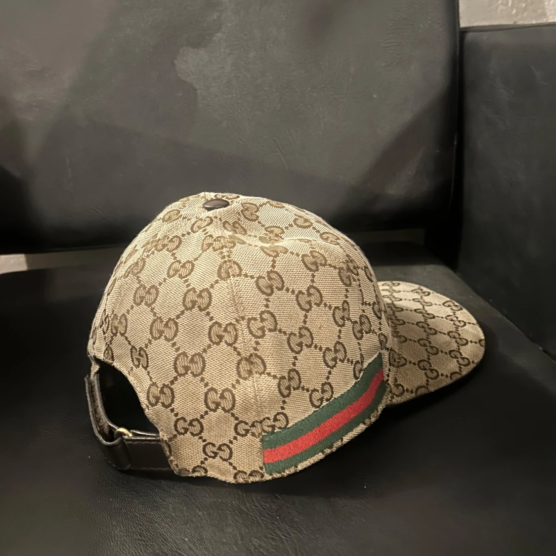 Beige keps från Gucci - 90
