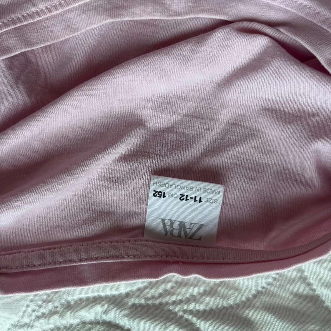 Rosa topp från Zara med volangdetalj - 91