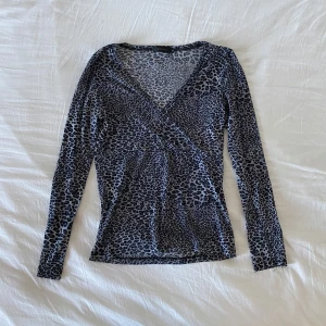 Vintage stil leopard topp  - Typ meshtyg så något genomskinlig 💋