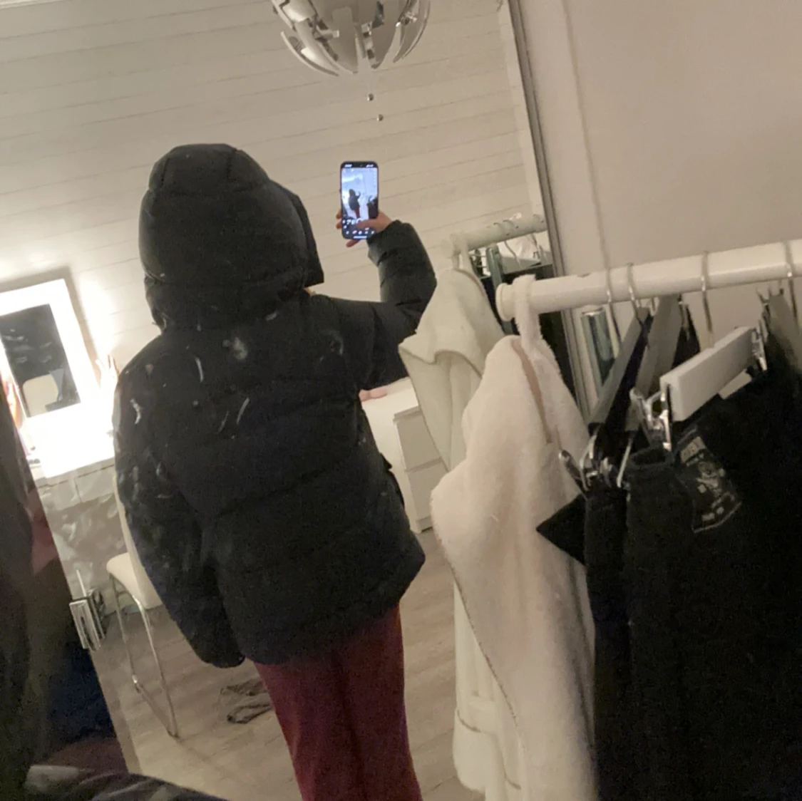 Svart dunjacka från Fjällräven - 93