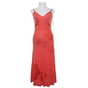 Vintage semesterklänning - Jättefin oanvänd vintage klänning jag köpte förra sommaren men aldrig använt🤍jättefin utomlands