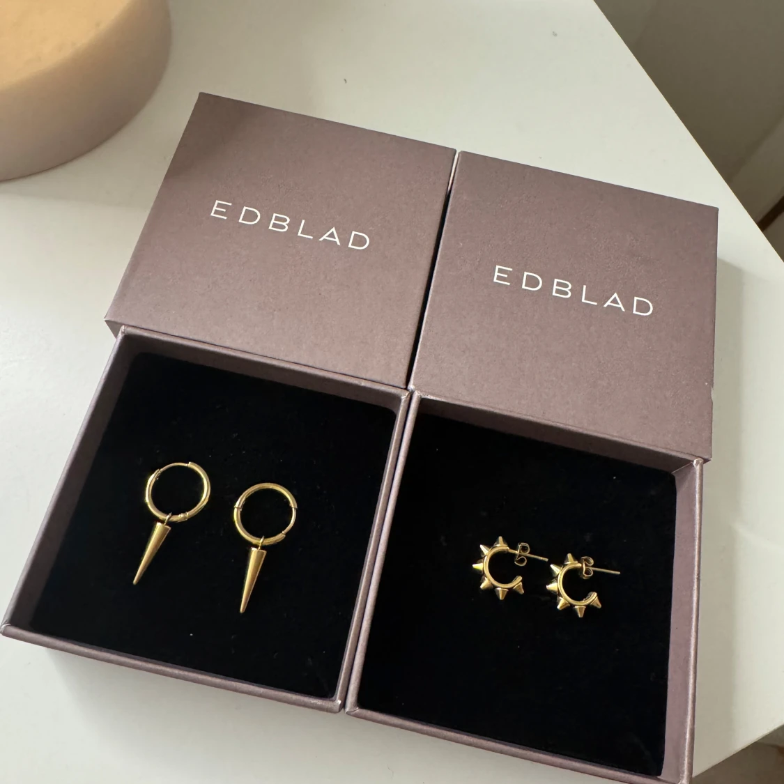 Guldörhängen från Edblad - 90