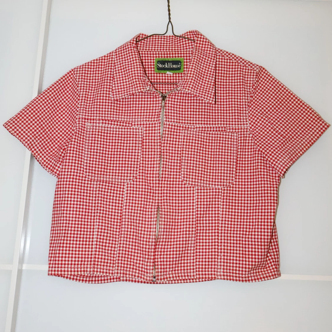 Röd och vit rutig kortärmad skjorta från StockHouse - 90