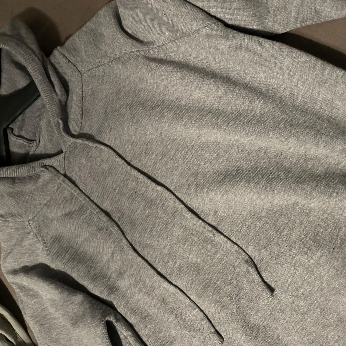 Grå kashmir hoddie - 91