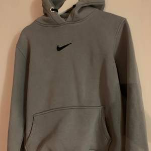 Nike hoodie. Bra skick. Storlek S