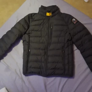 Parajumpers jacka - Knappt använd