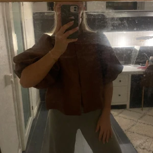 ByMalina topp - Säljer nu min otroliga ByMalina topp, använd fåtal gånger. Storlek S.