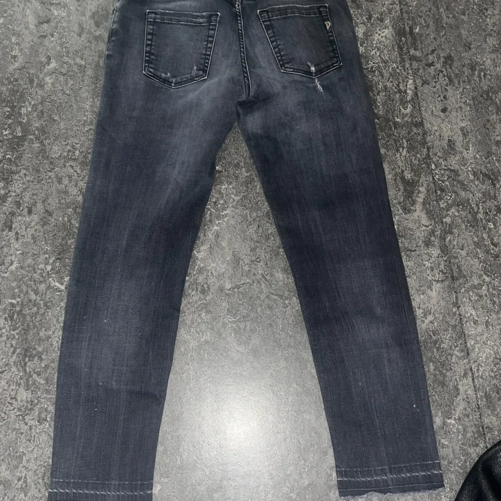 Dondup jeans 30 32. Jeans & Byxor.