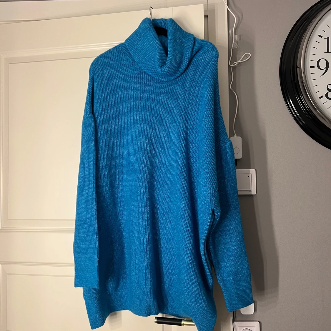 Stickad polo klänning